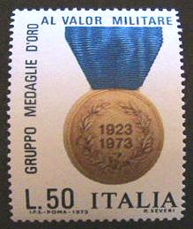 16888 - 1973 - Cinquant.rio dell Associazione Gruppo Medaglie d Oro al Valor Militare. Unif.n.1240 **