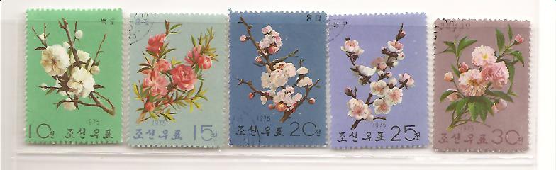 30924 - Corea del Nord - serie completa usata: Alberi in fiore