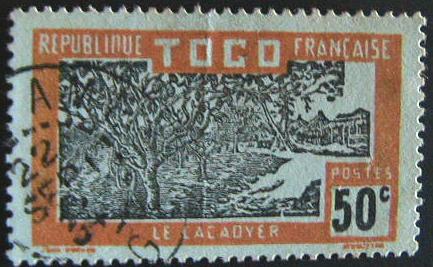 28270 - COLONIE - Togo - 1924  - Centro nero. Yv. n. 136  us.
