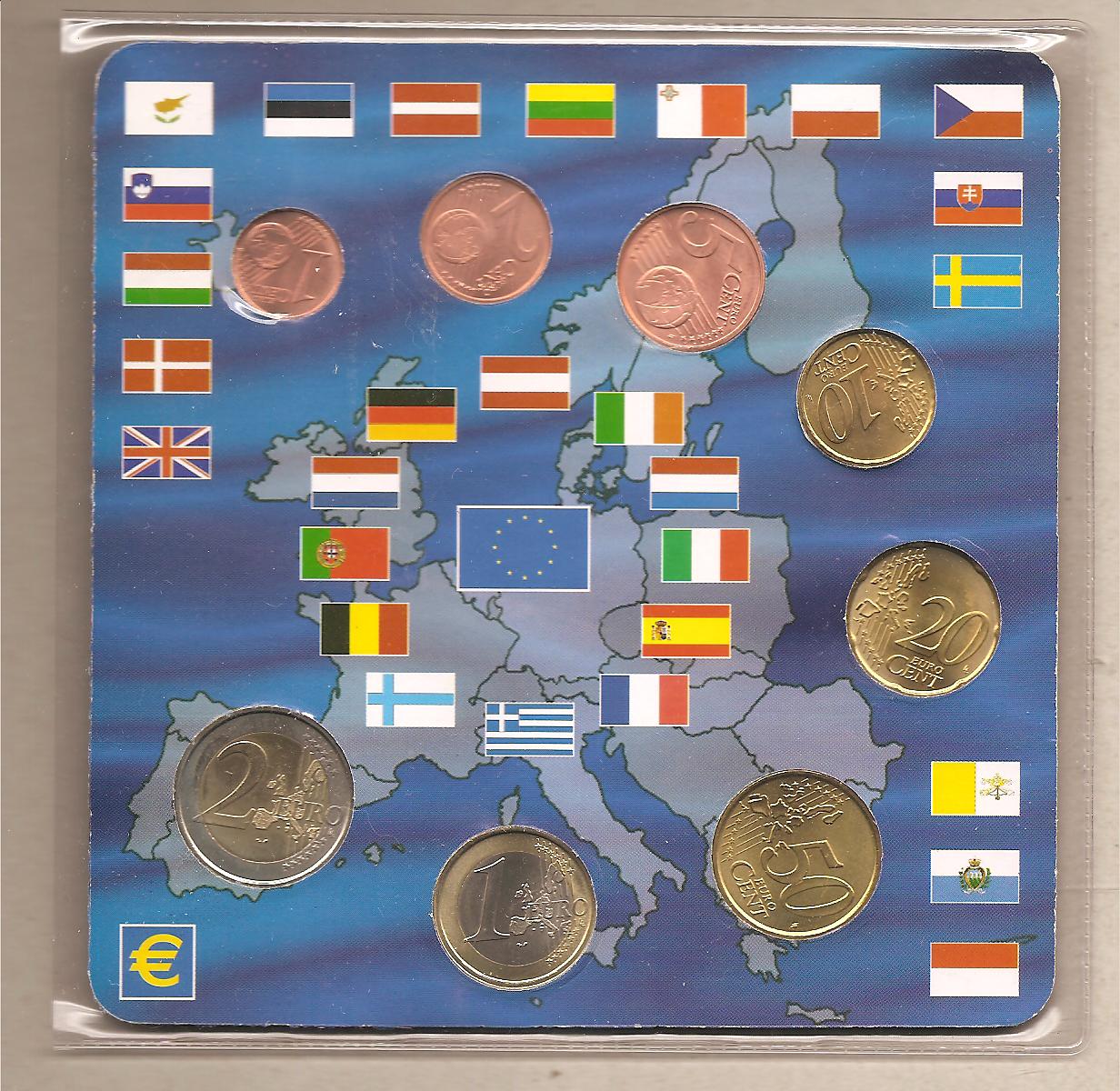 39505 - Italia - serie completa dell emissione 2002 di tutte le monete FDC in Euro in confezione