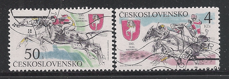 40137 - Cecoslovacchia - 1990 - 2 valori obliterati dedicati al GRAND STEEPLE-CHASE di Pardubice - in ottime condizioni.