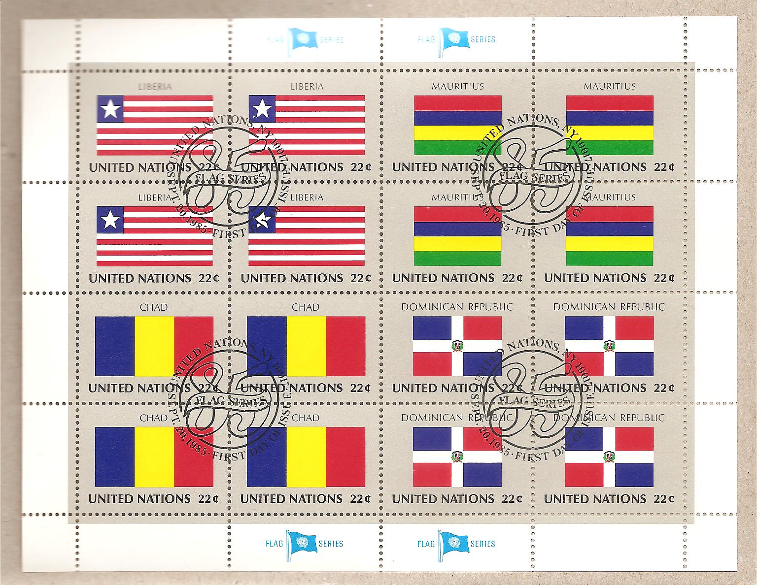 41144 - ONU New York - foglietto FDC serie bandiere: Liberia; Mauritius; Ciad; Rep. Dominicana  - 1985