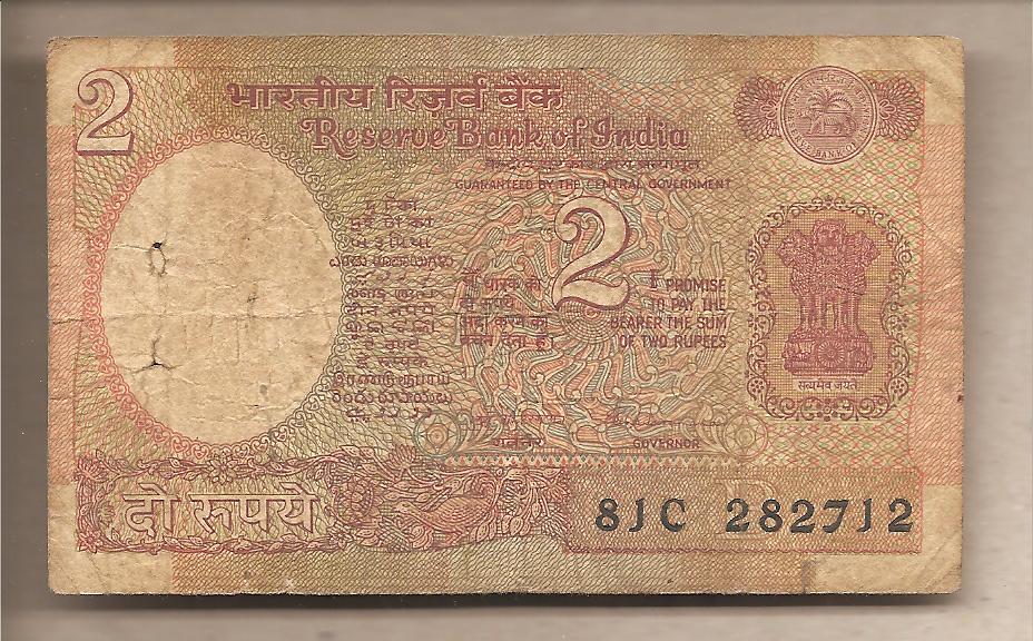 41713 - India - banconota circolata da 2 Rupie - 1997