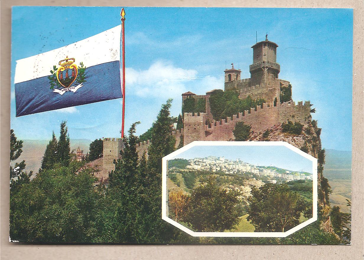42519 - San Marino - cartolina circolata per l Italia: Castello e bandiera