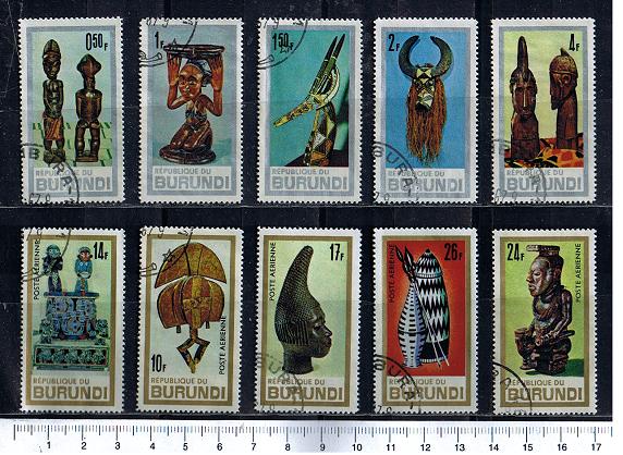 42992 - BURUNDI	1967-2388- Yvert # 133/7+A52/6 *	Arte Africana oggetti diversi -	10 valori serie completa timbrata