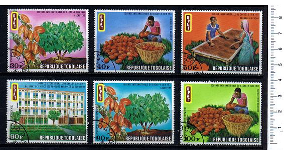 43112 - TOGO	1971-1942  Giornata internazionale del Cacao - 6 valori serie completa timbrata - Yvert n	711/3+A154/6