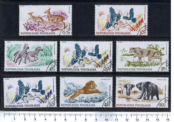 43190 - TOGO	1967-3554  Animali africani soggetti diversi - 8 valori serie completa timbrata - Yvert n 543/48+A81/82