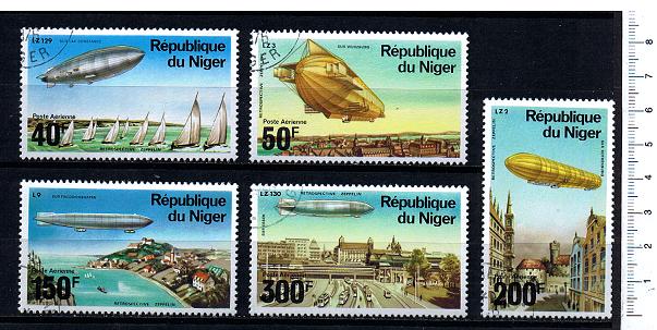 43567 - NIGER	1976-3631  Retrospettiva degli Zeppelin - 5 valori serie completa timbrata - Yvert n 268/272