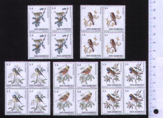 45998 - SAN MARINO	1972-863-67	 *  	Uccelli e fiori - seriette da 5 valori nuovi senza colla in Quartina