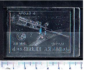 47286 - SHARJAH (ora U.E.A.), Anno 1972- # 901 * Missione spaziale Apollo 16 - impresso su silver foil - 1 valore non dentellato completo nuov