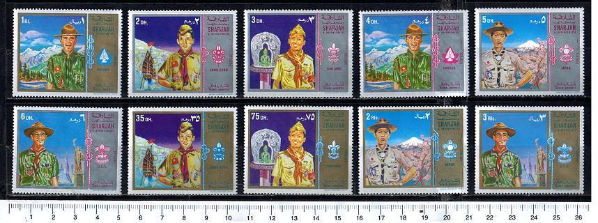 47293 - SHARJAH (ora U.E.A.), Anno 1972- # 1028-37 * 	World Jamboree,Scout di America e Asia - 10 valori serie completa nuova senza colla