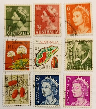 52138 - Nove francobolli usati