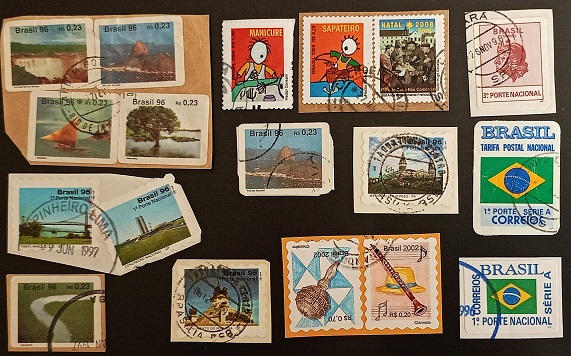 52146 - Brasile 18 francobolli adesivi usati
