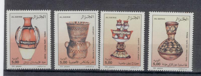 18147 - Algeria - serie completa nuova: Artigianato locale