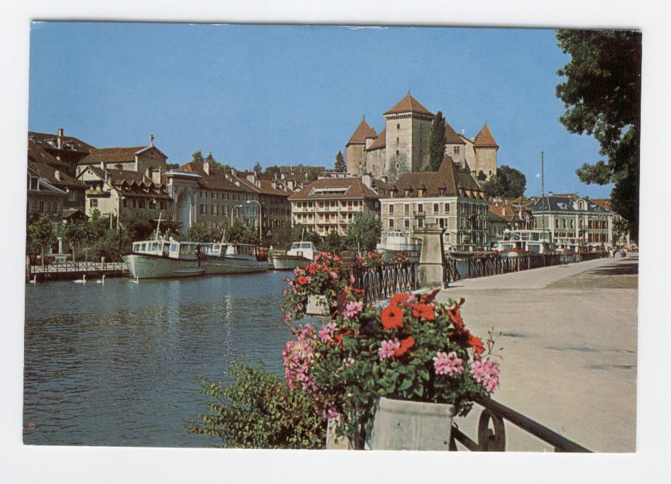 18546 - Francia - cartolina usata dell  Alta Savoia - Annecy - Il porto e il castello