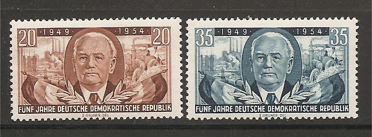 37619 - DDR - serie completa nuova linguellata: Michel n 443/4 - 1954