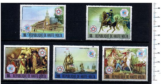 38283 - ALTO VOLTA 1975-3614 Esposizione Filatelica Interphil: Bicentenario U.S.A. dipinti amosi - 5 valori serie completa timbrata - Yvert 393/4+A210/2