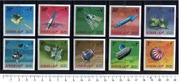 38909 - AJMAN, Anno 1966, #220-229 - Ricerche spaziali - 10 valori non dentellati serie completa nuova