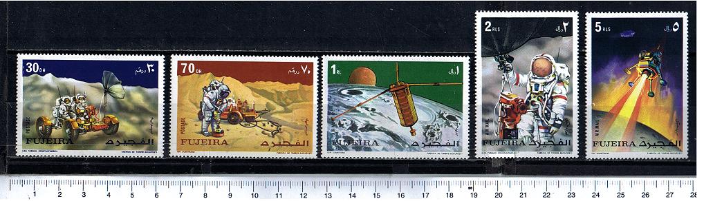 38910 - FUJEIRA, Anno 1972, # 809-13 - Missione Spaziale Apollo 15 - 5 valori serie completa nuova