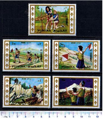 39936 - FUJEIRA, Anno 1970, # 706-10 - Ragazze Scouts -  5 valori serie completa nuova senza colla