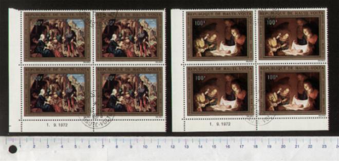 42750 - ALTO VOLTA 1972-3045 Natale: dipinti - Quartina di 2 valori serie completa timbrata
