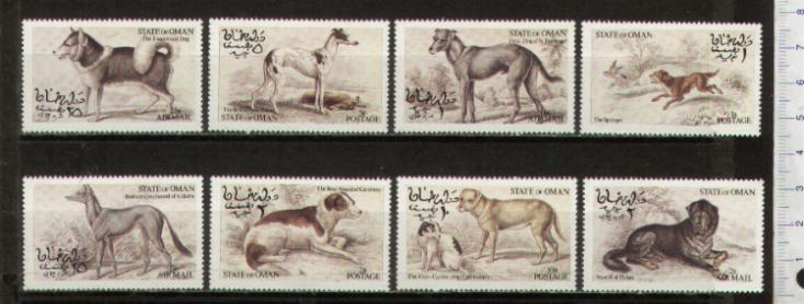 43456 - OMAN	1973-132  Cani di razza, soggetti diversi  -   8 valori serie completa nuova