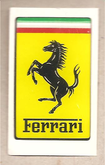 44339 - Ferrari - adesivo bombato - Prodotto ufficiale