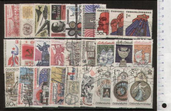 44565 - CECOSLOVACCHIA  Offerta Per Rivenditori: Confezione da 10 per tipo di 94 francobolli diversi timbrati in totale 940 francobolli (foto parziale)