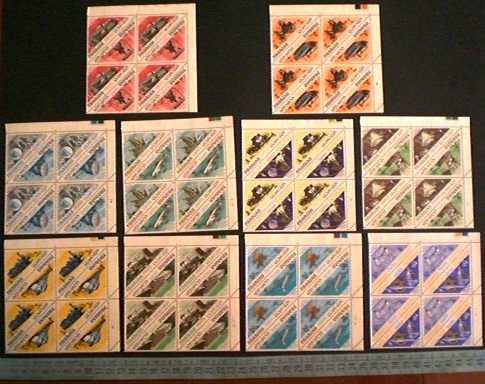 47358 - SHARJAH, 1965-117a-36a * Scienze, trasporti e telecomunicazioni soggetti diversi triangolari  - 20 valori serie completa nuova senza colla in Quartina