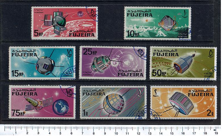 48424 - FUJEIRA, Anno 1966-76-82 *  Esplorazioni spaziali soggetti diversi  - 8 valori dentellati serie completa timbrata