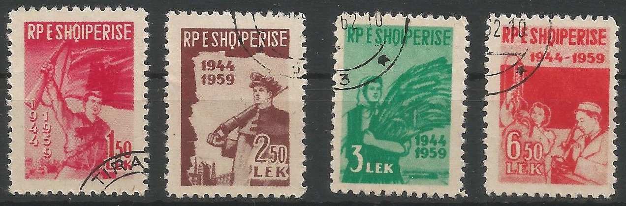 51383 - ALBANIA - 1959 - Anniversario della liberazione - 4 val. cpl. timbrati - Michel : 582/585 - Yvert : 511/514 - (ALB002)