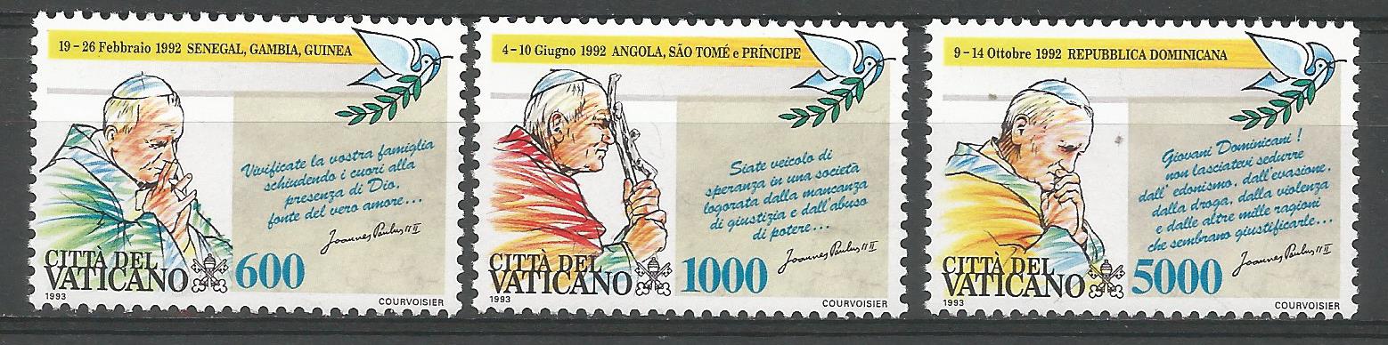 51671 - VATICANO - 1993 - Viaggi di Papa Giovanni Paolo II - Serie completa 3 val. nuovi - Unificato : 978/980 - VTC093