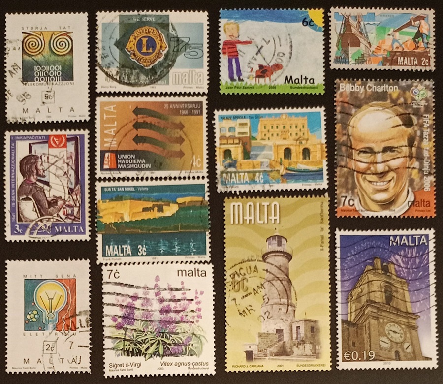 52104 - 13 francobolli usati