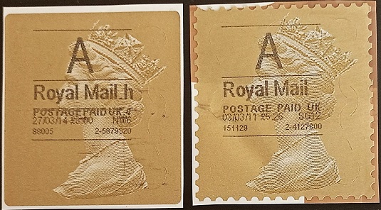 52160 - Royal Mail letter A - due francobolli adesivi usati